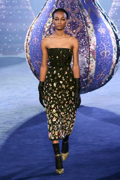 Look 38